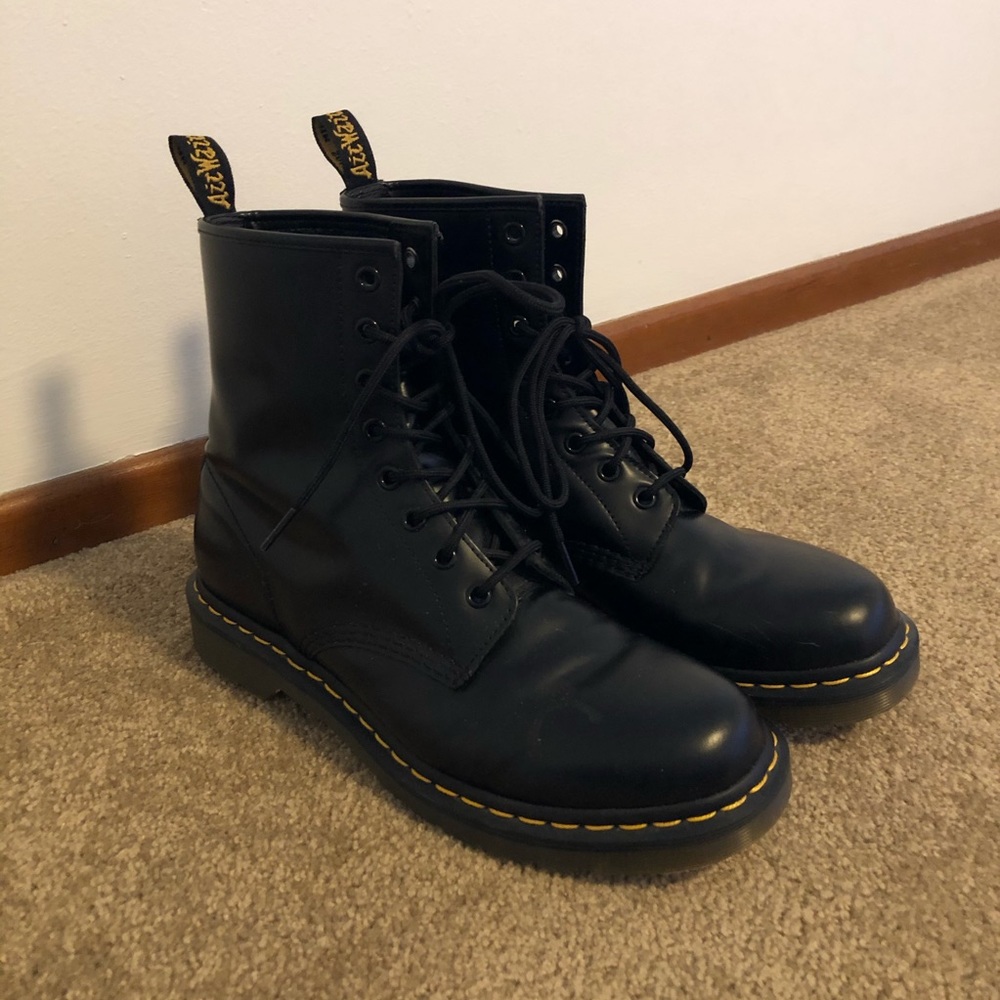 Dr Martens 1460 classic black boot